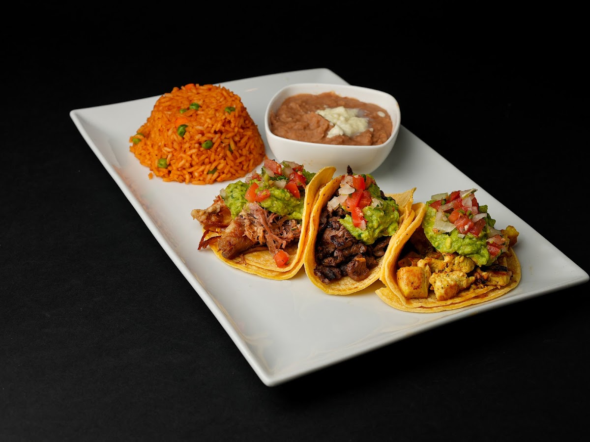 Don Ricardo's Bar & Grill Photos 2